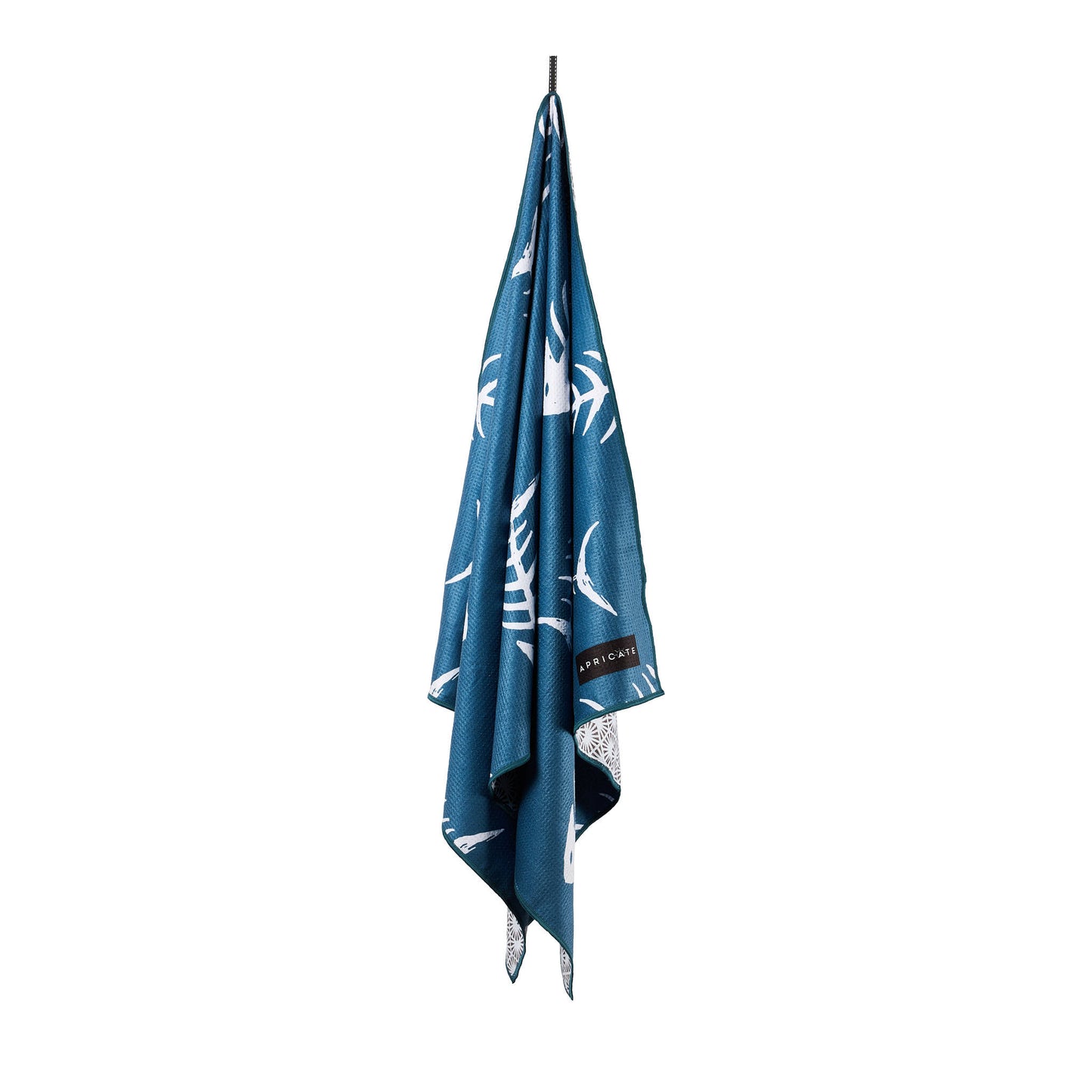 BEACH TOWEL - FISH BONES