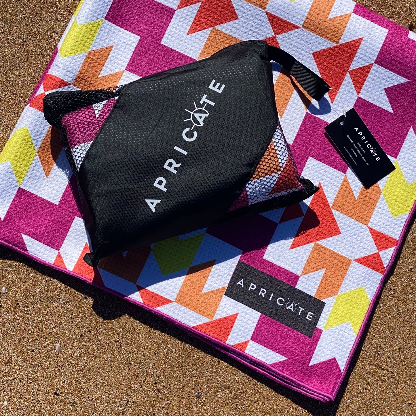 Oversized Beach Towels | Best Beach Towels | Apricate