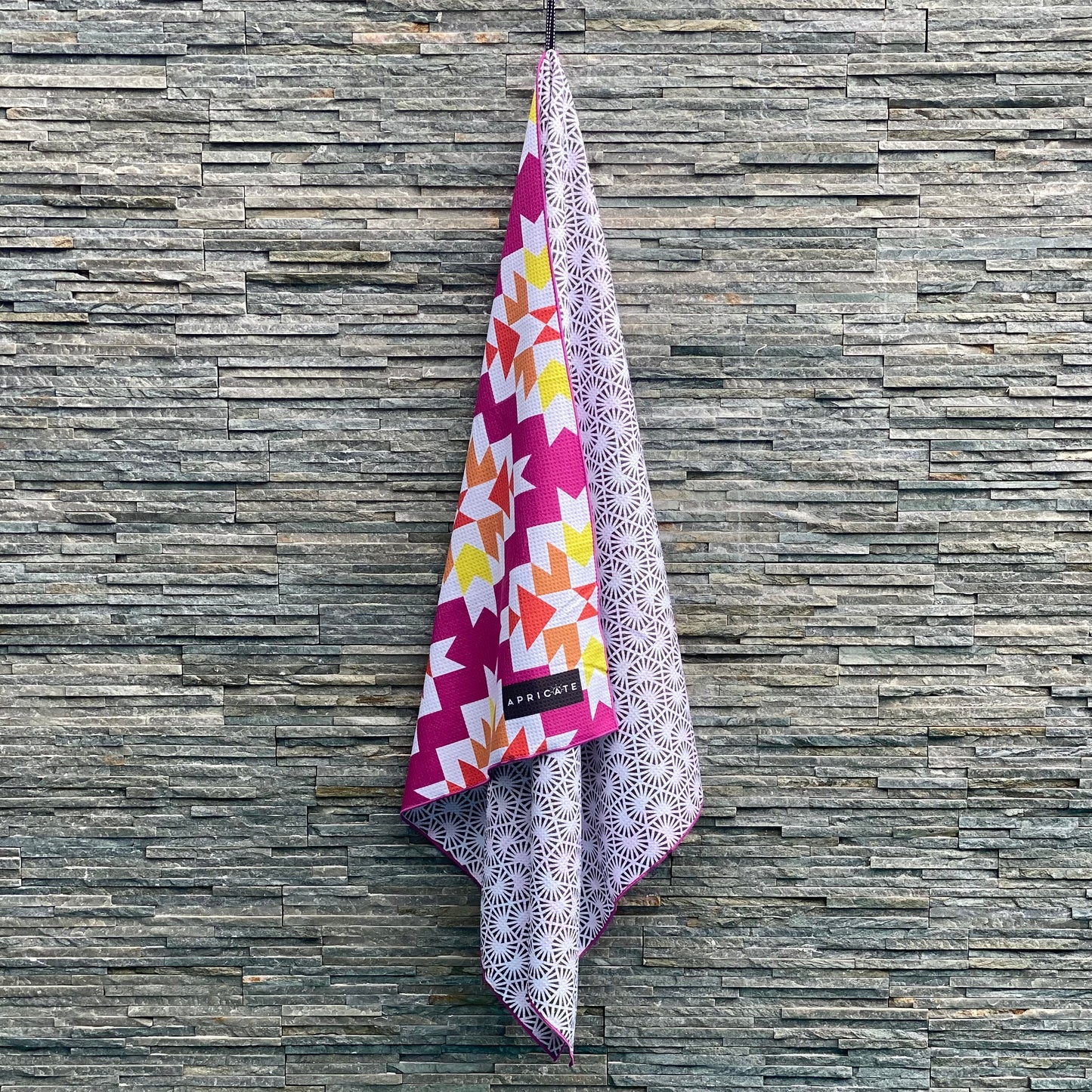 Oversized Beach Towels | Best Beach Towels | Apricate